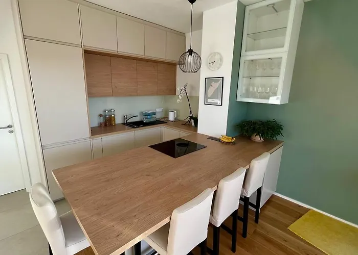 Modern With Garden Free Parking شقة ليوبليانا