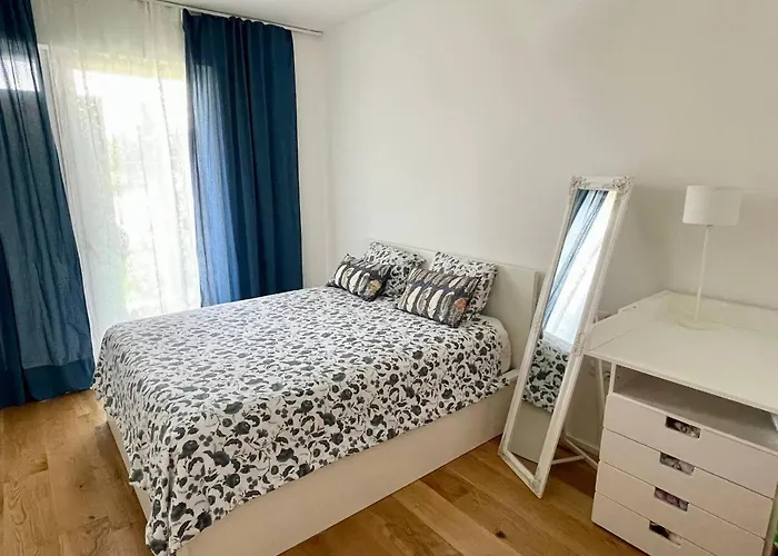 Modern With Garden Free Parking شقة ليوبليانا